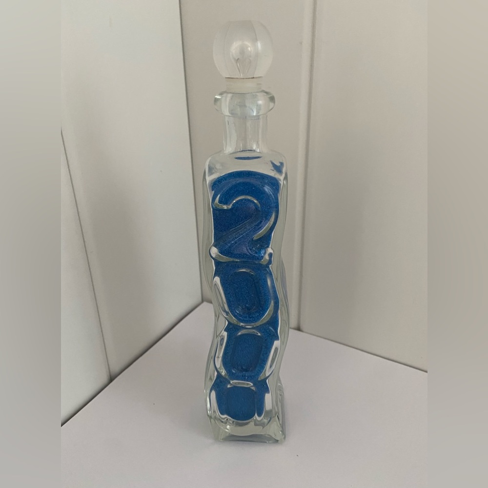 Y2K glass bottle decanter stopper vintage 2000 engraved millennium party